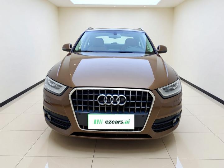 Q3 2015 35 TFSI quattro Tech photo 2