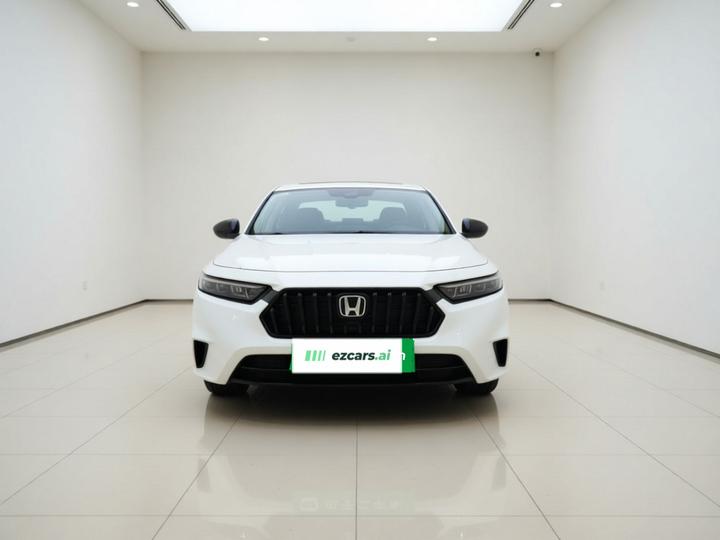 2023 260TURBO photo 3