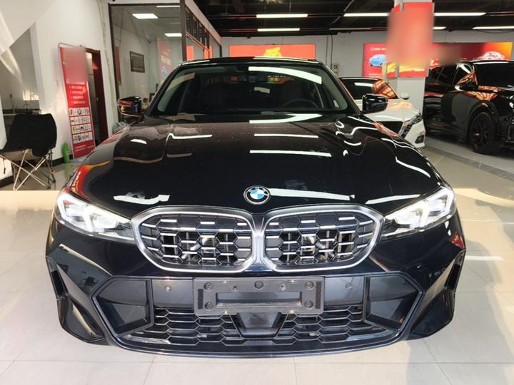 3 Series 2025 325i M Sport Package photo 2