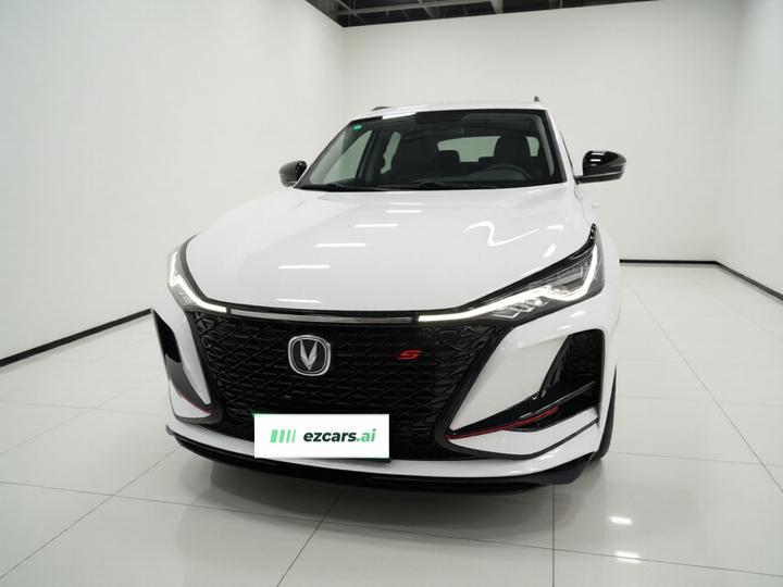 CS75 PLUS 2021 1.5T AT Luxury photo 2