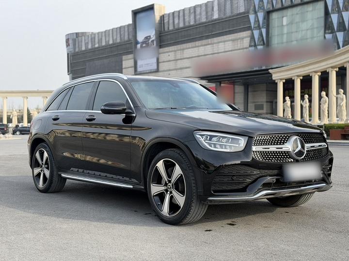 GLC 2022 Facelift GLC 300 L 4MATIC Luxury photo 3