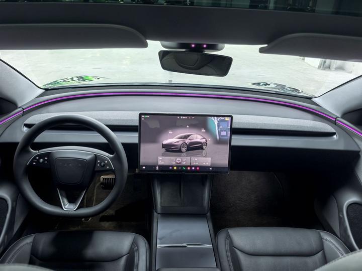 Model 3 2025 RWD photo 5