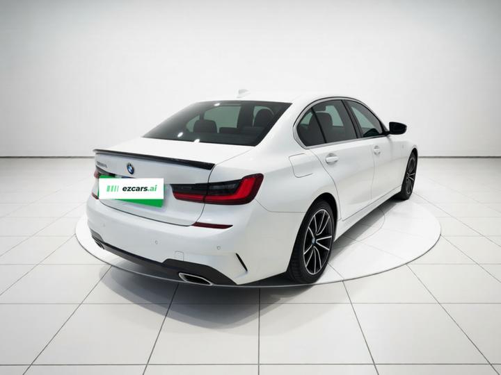 3 Series 2022 325Li M Sport Package photo 6