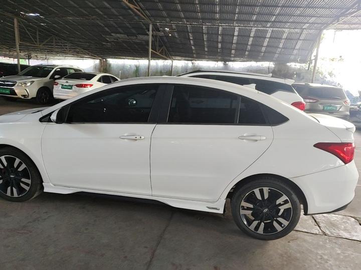 Arrizo 5 2018 1.5L CVT photo 4