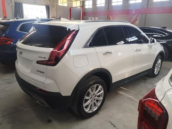 XT4 2021 28T RWD Tech photo 4