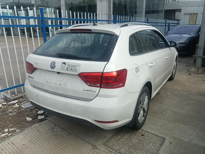 2015 1.6L AT Comfort photo 6