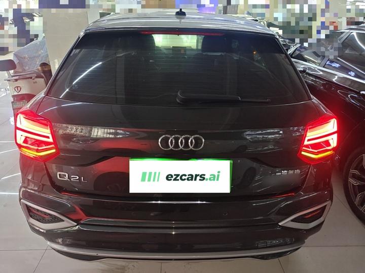 Q2L 2022 35 TFSI Progressive photo 3