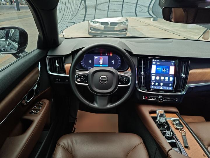 S90 2022 B5 Luxury photo 5