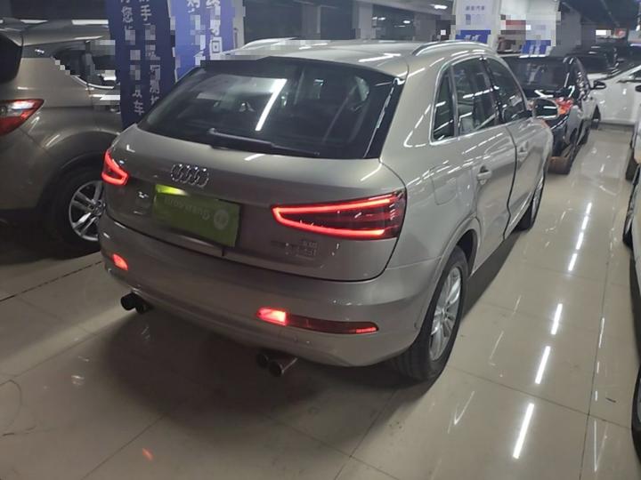 Q3 2015 35 TFSI quattro Tech photo 4