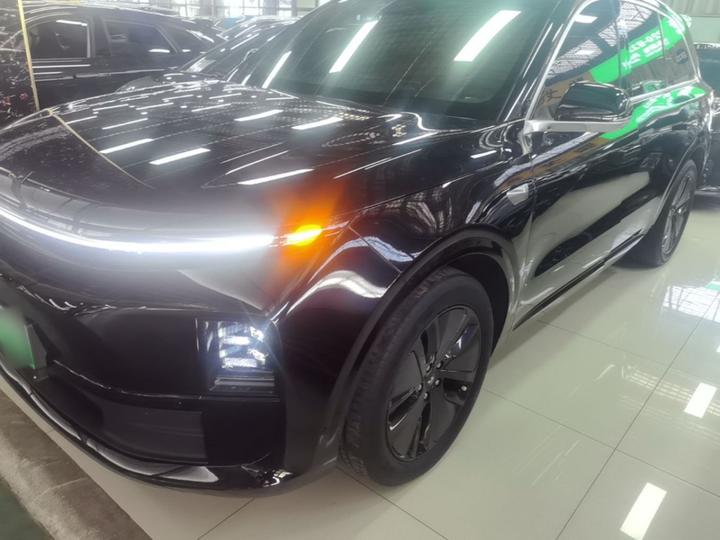Li Auto L6 2024 Pro