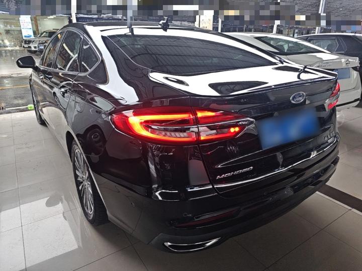 Mondeo 2018 EcoBoost 200 Luxury China VI photo 4