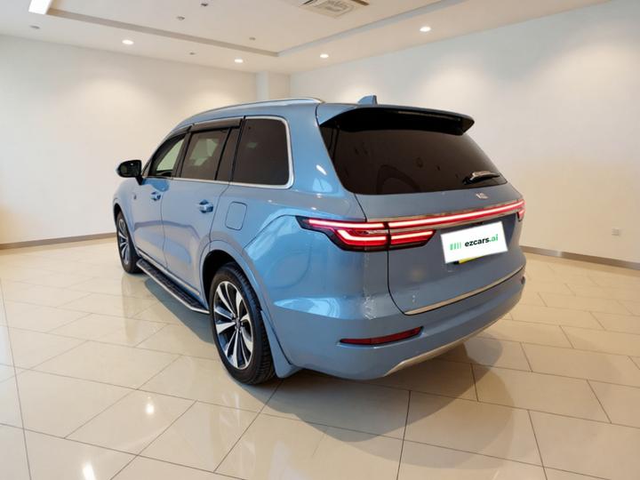 Li Auto ONE 2021 EREV 6-Seater photo 4