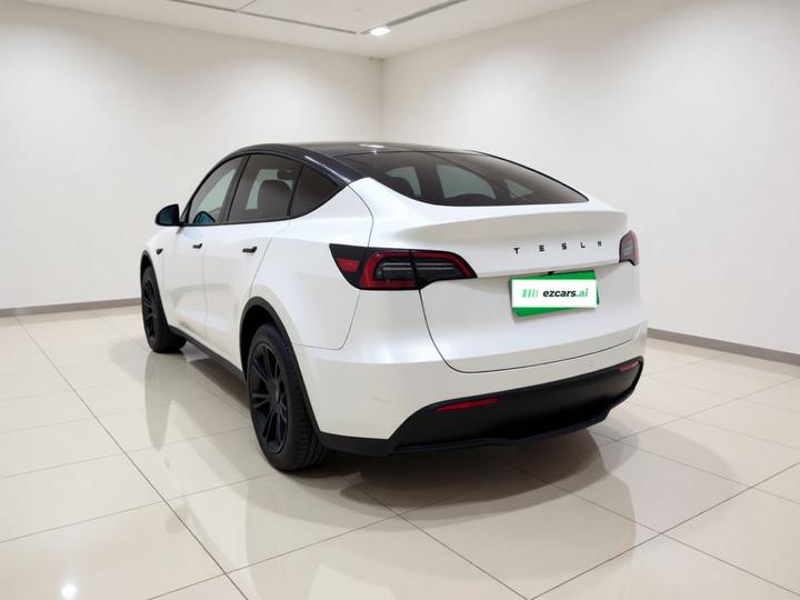 Model Y 2022 Facelift Long Range AWD photo 3