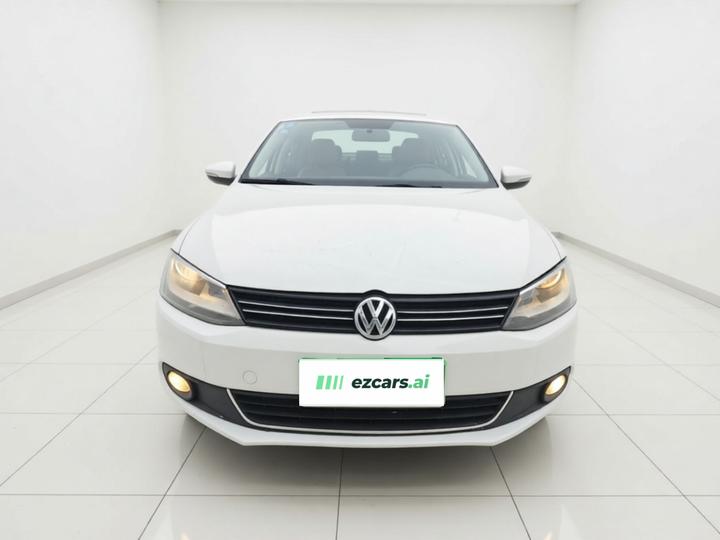 Sagitar 2014 Facelift 1.6L AT Comfort photo 2