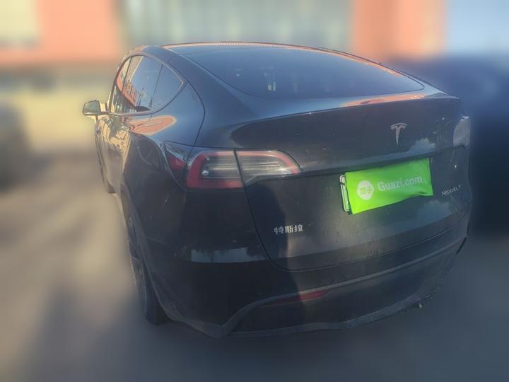 Model Y 2022 Facelift RWD photo 4