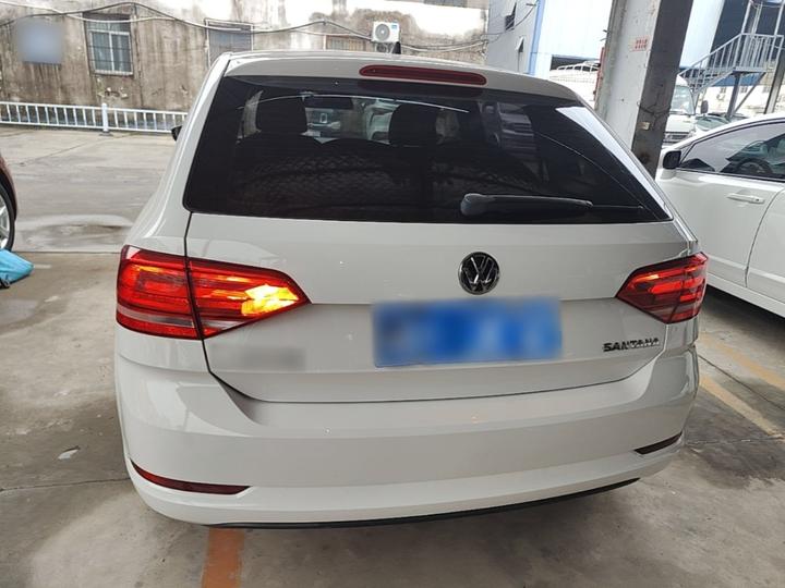 Santana 2015 1.6L AT photo 5