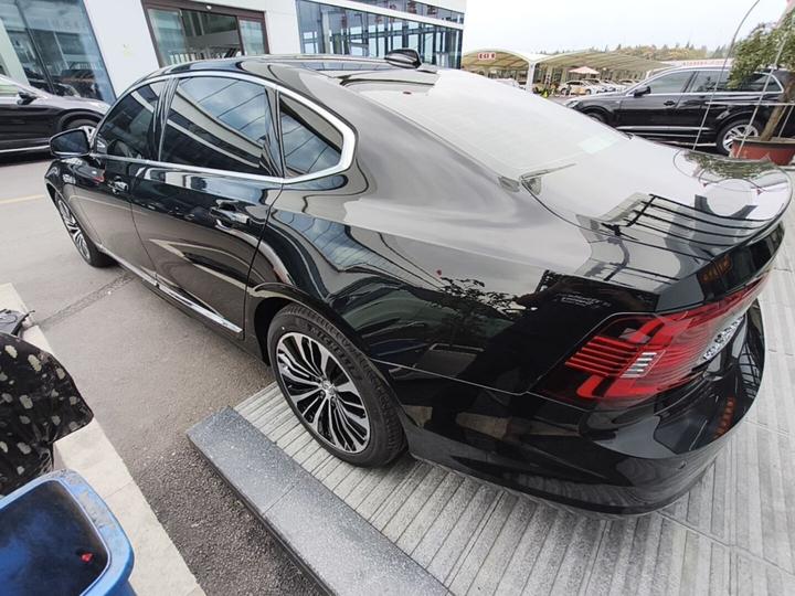 S90 2024 B5 Luxury photo 4