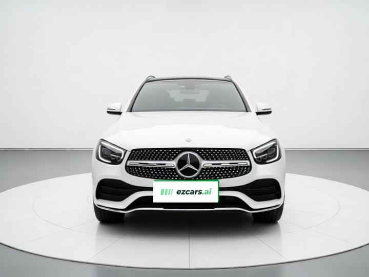 GLC 2021 GLC 260 L 4MATIC Luxury photo 2