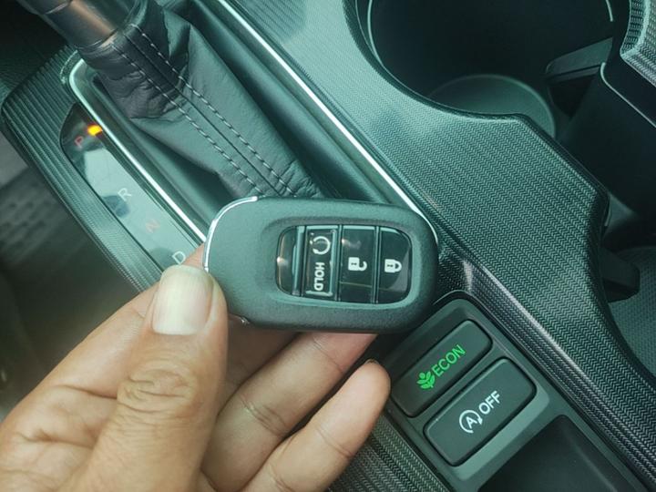 Civic 2023 HATCHBACK 240TURBO CVT photo 8