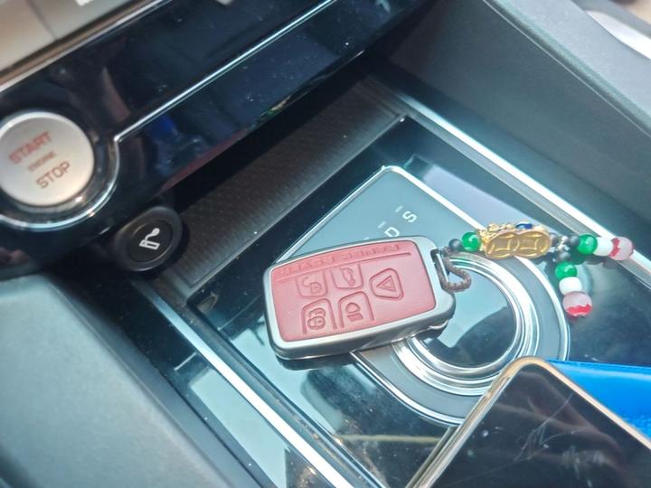F-PACE 2018 2.0T AWD Exclusive photo 8