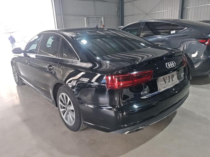 A6L 2016 TFSI Comfort photo 4