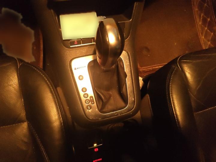 Tiguan 2012 1.8TSI AT AWD photo 6