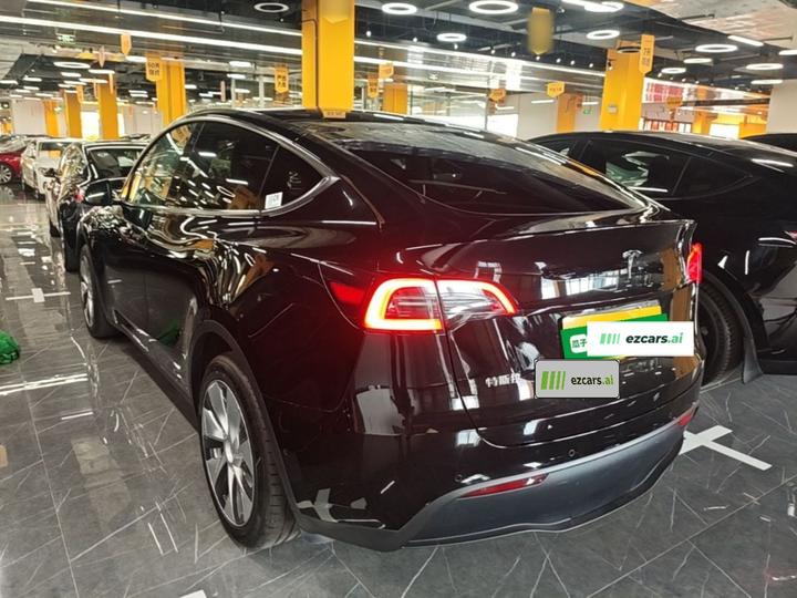 Model Y 2022 Facelift Long Range AWD photo 4