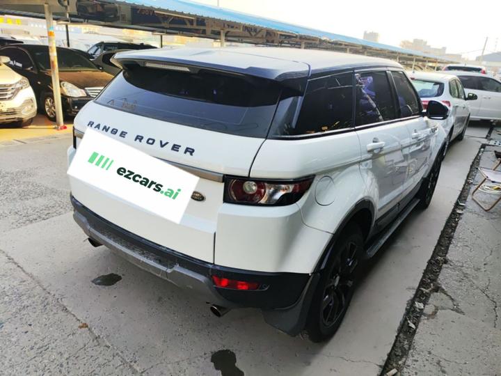 Range Rover Evoque 2015 2.0T 5-Door photo 4