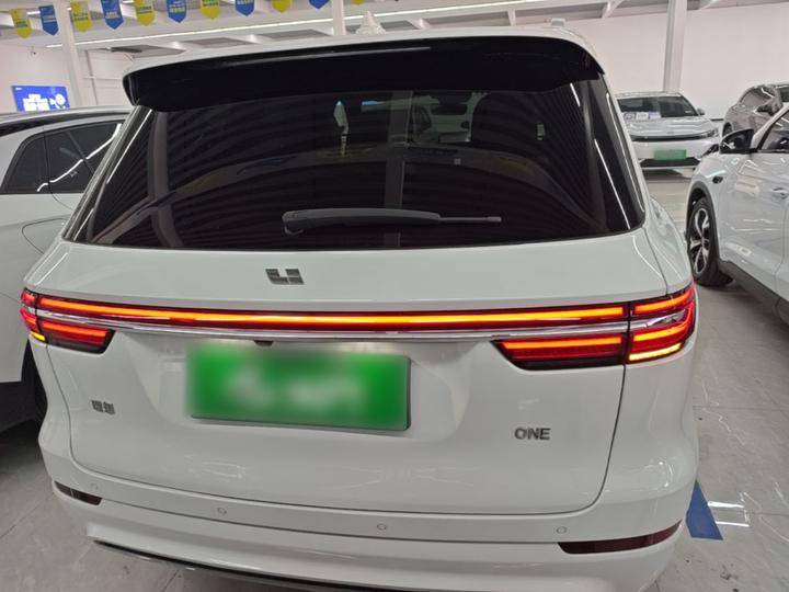 Li Auto ONE 2020 EREV 6-Seater photo 5