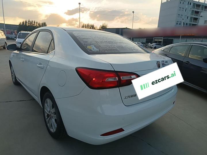 360 2018 PLUS 1.5L AT Exclusive photo 4
