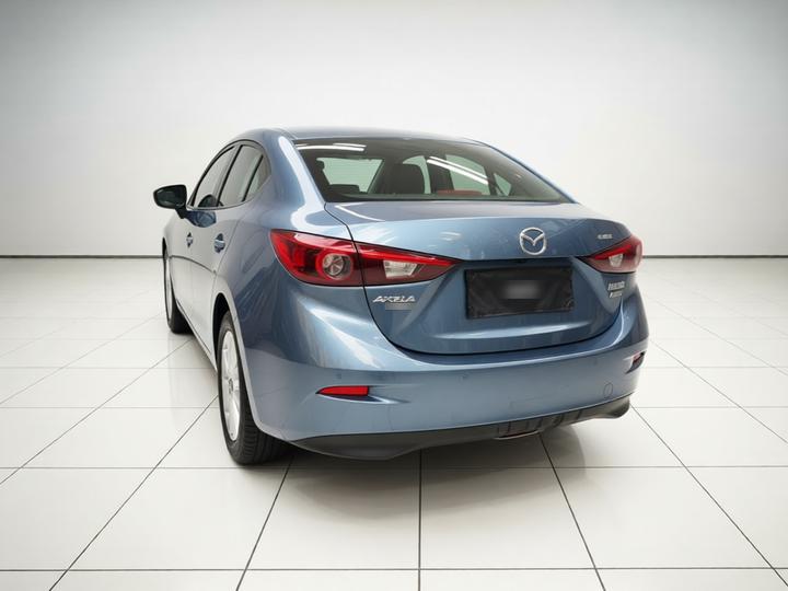3 Axela 2017 Sedan 1.5L AT Luxury China V photo 4