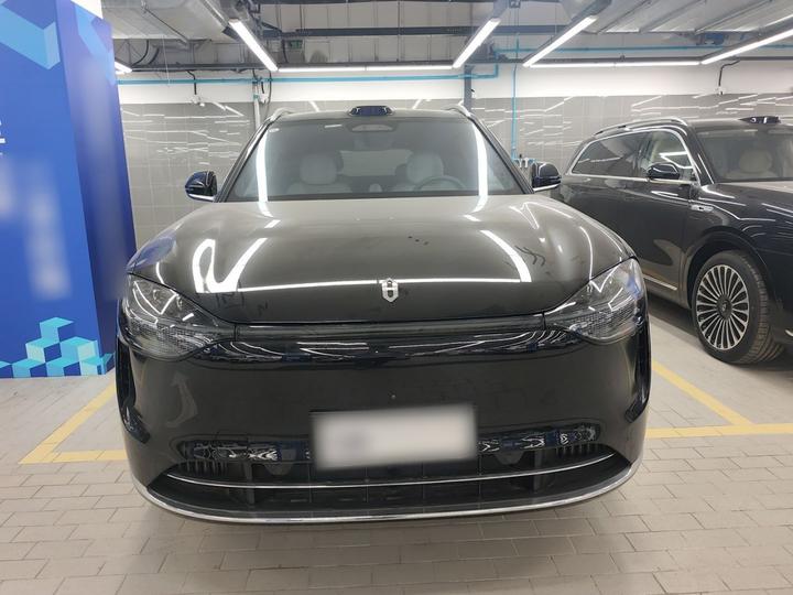 HIMA AITO M9 2024 EREV Ultra 42kWh 6-Seater photo 2