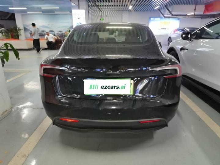 Model 3 2026 RWD photo 5