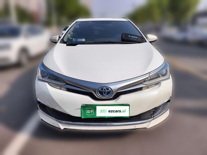 Corolla 2017 Facelift Hybrid 1.8L E-CVT Leading photo 2
