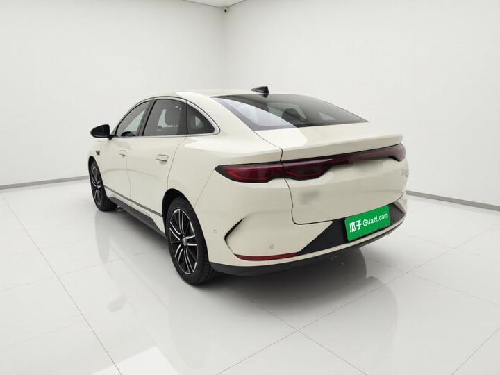 Qin L 2025 EV 545KM Excellence photo 4