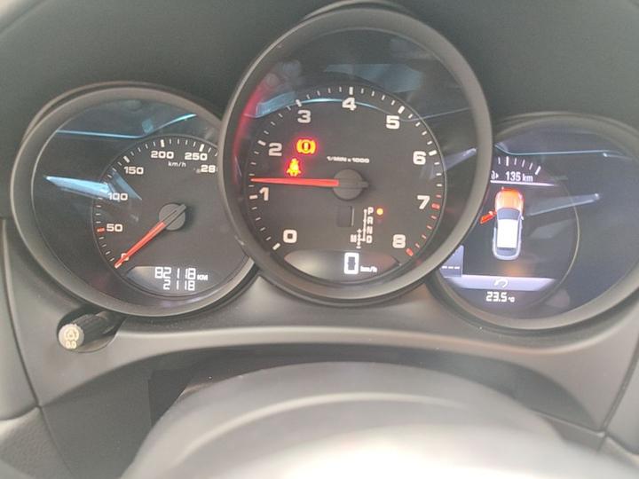 2018 Macan 2.0T photo 7