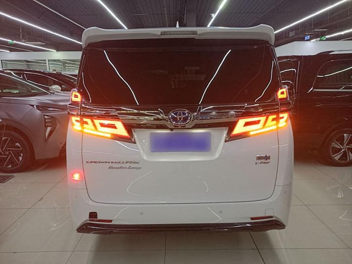 2021 Crown Hybrid 2.5L HV Premium photo 5