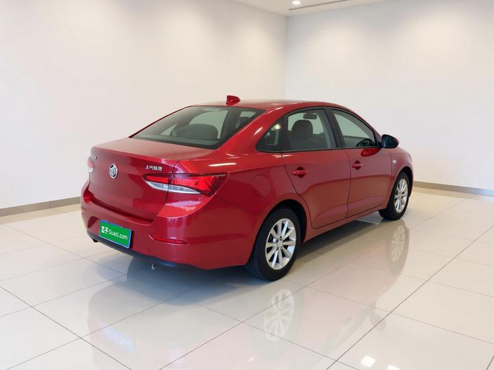 Excelle 2018 15T DCT Progressive China V photo 6