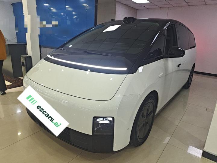 Li MEGA 2024 Ultra