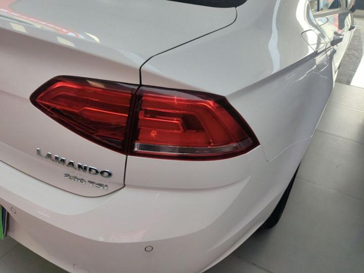 Lamando 2018 230TSI DSG photo 7