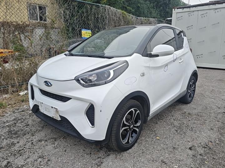 QQ Little Ant 2021 15 LFP