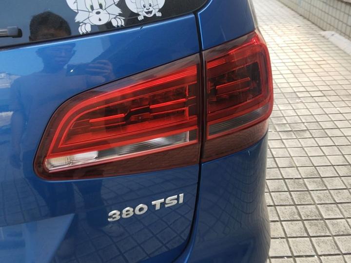 2018 380TSI 7-Seater photo 7