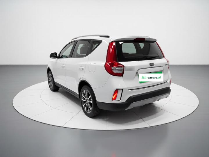 Vision X6 2016 1.8L MT Premium photo 4
