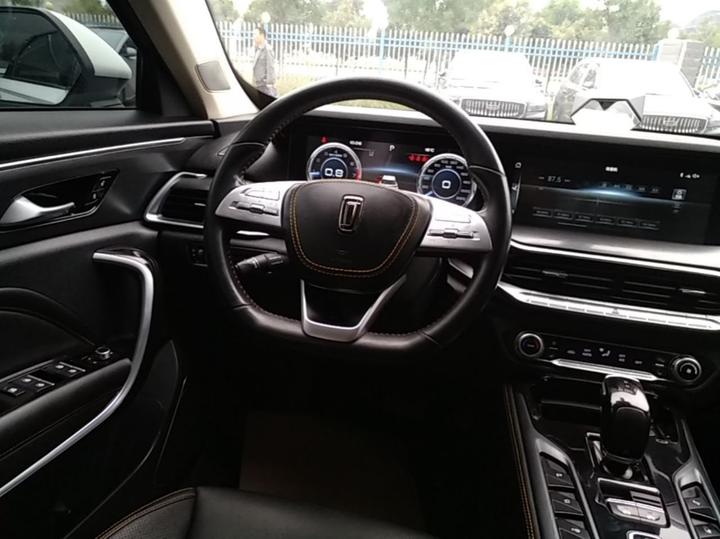 Bestune T77 2019 230 TID AT Premium China V photo 6