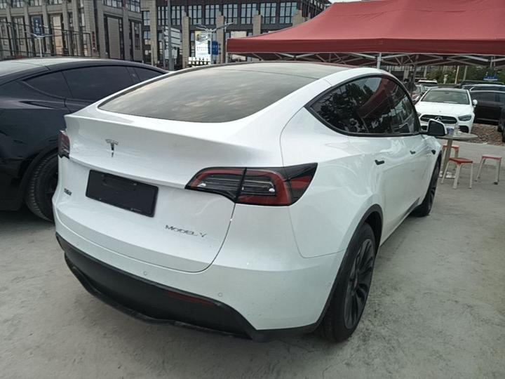 Model Y 2022 Long Range AWD photo 6