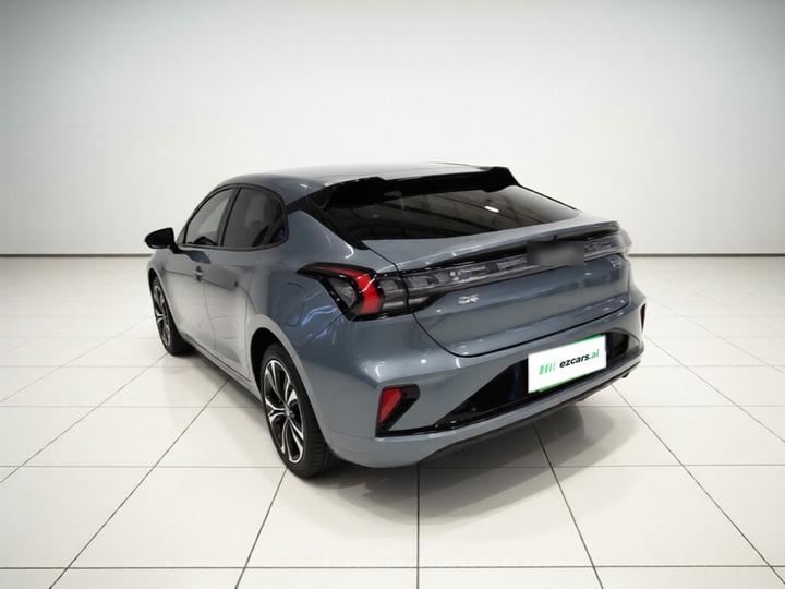 001 2025 YOU 100kWh AWD photo 4