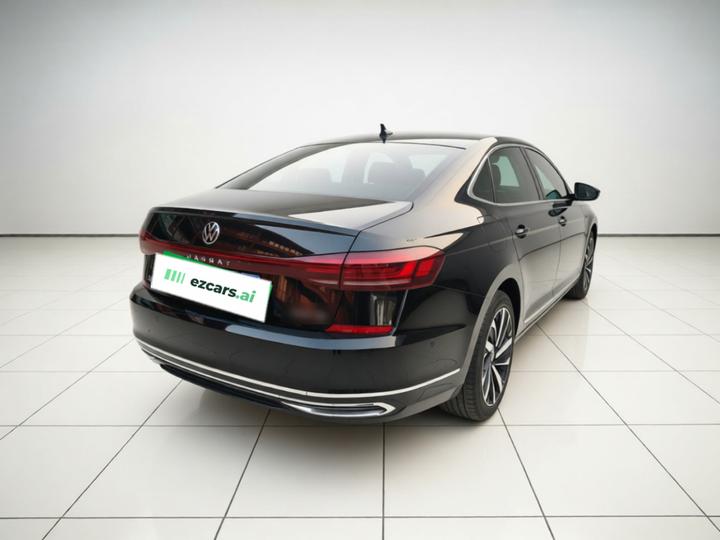 Passat 2022 330TSI Luxury photo 6