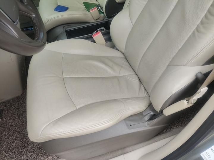 GL8 2013 3.0L XT Luxury Business Flagship photo 7