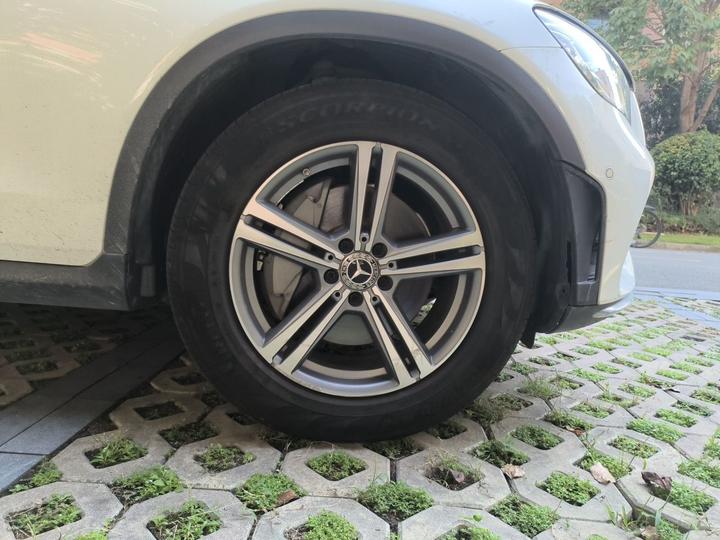 GLC 2020 GLC 260 L 4MATIC Luxury photo 8
