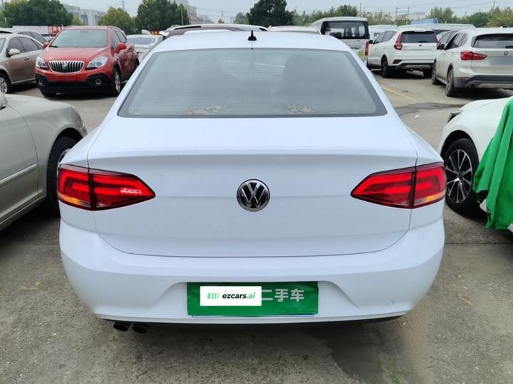 Lamando 2017 230TSI DSG photo 3